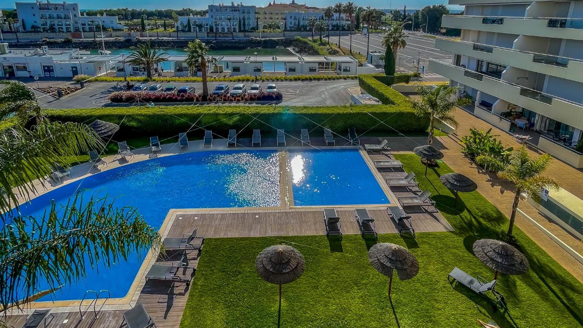 AQ 310 Incrível apartamento de dois quartos com vista para a Marina Quarteira Exterior foto
