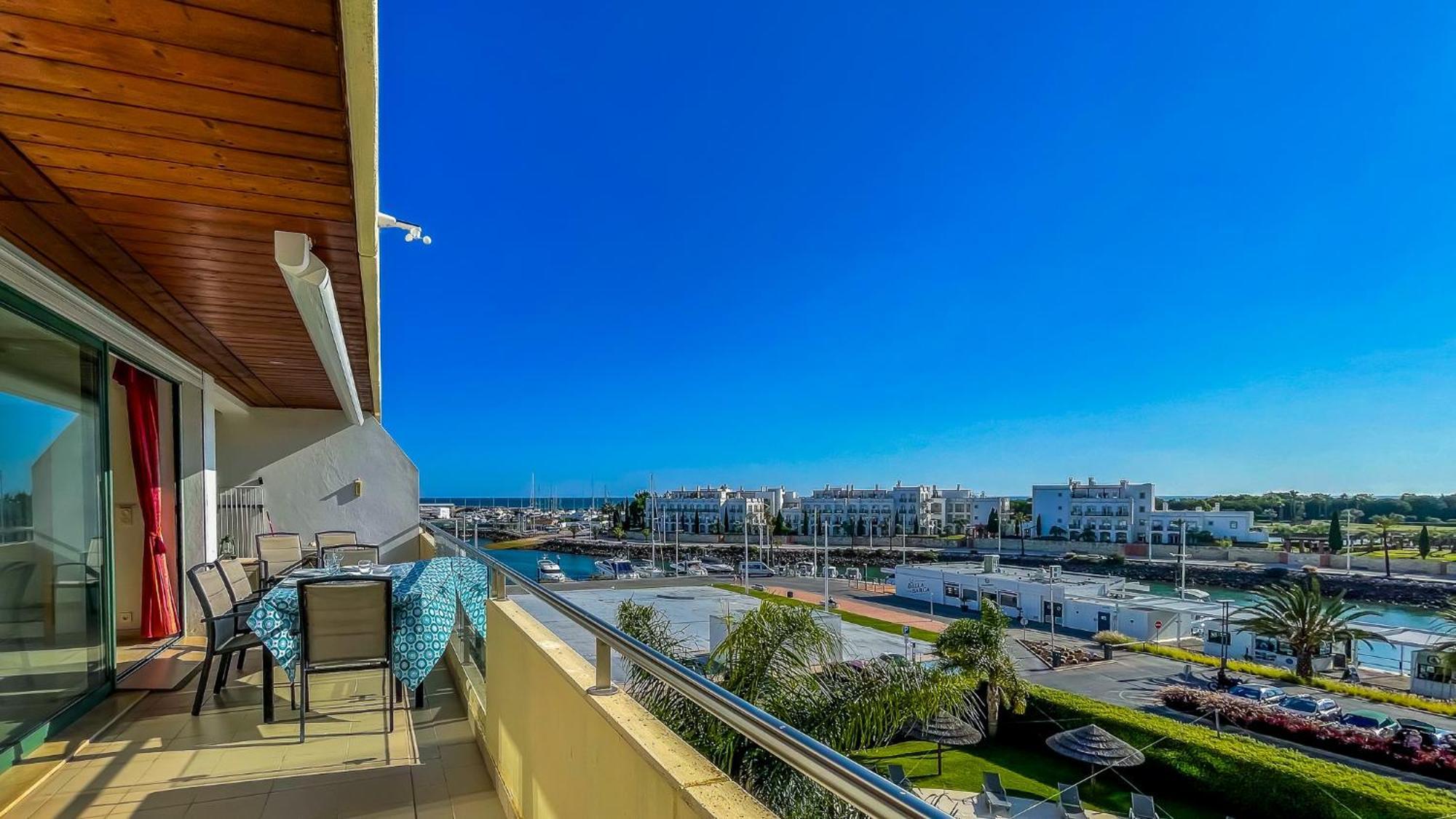 AQ 310 Incrível apartamento de dois quartos com vista para a Marina Quarteira Exterior foto